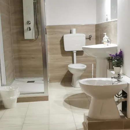 招待所 Port Side Elegance 4*