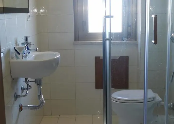 Port Side Elegance Affittacamere