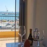 Port Side Elegance Palerme
