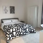 بيت ضيافة Port Side Elegance باليرمو