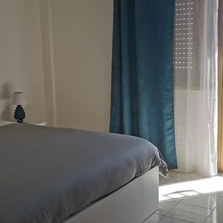 بيت ضيافة Port Side Elegance باليرمو