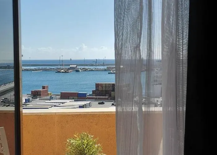 Гостевой дом Port Side Elegance 4*