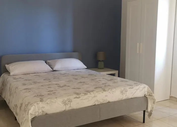 Гостевой дом Port Side Elegance 4*